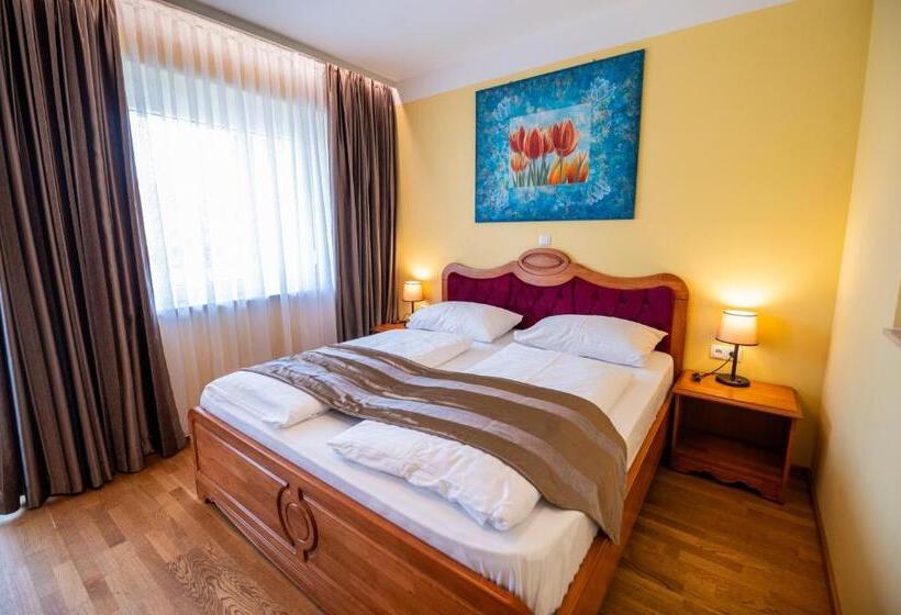 Vulkan Residenz Hotel   Self Check In