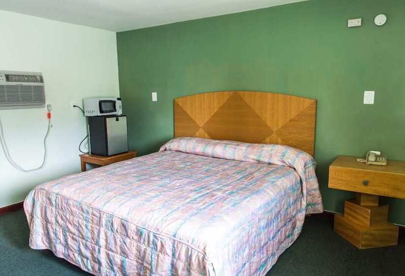 Bay Drive Motel
