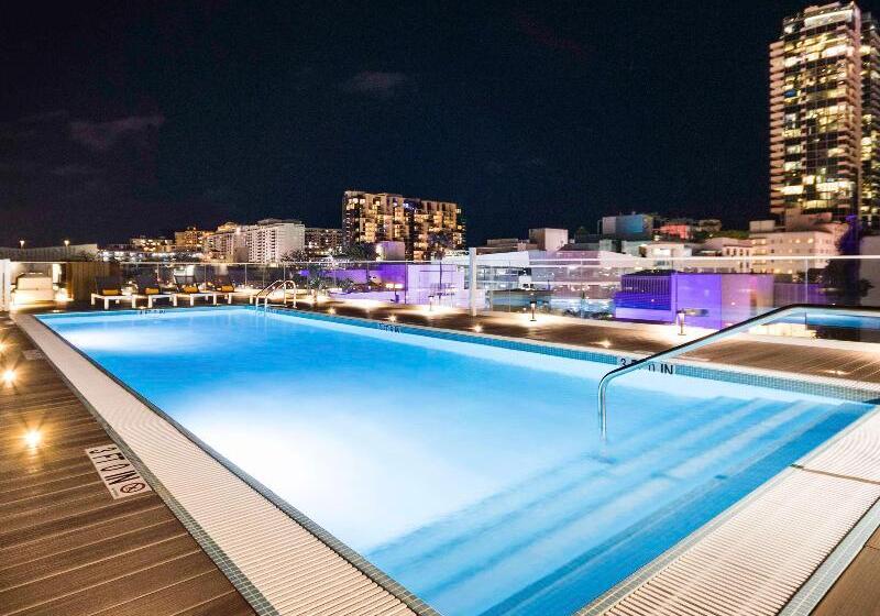 فندق Iberostar Waves Miami Beach
