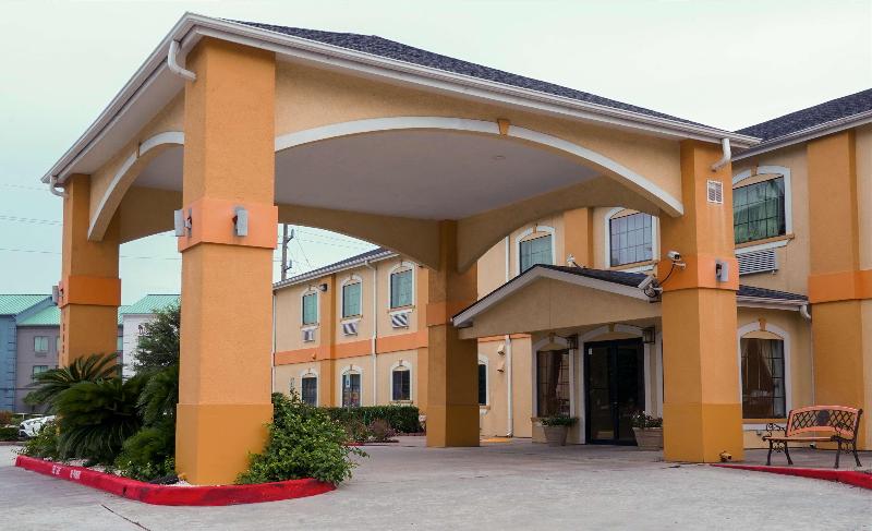 هتل Americas Best Value Inn And Suites Bush International Airport