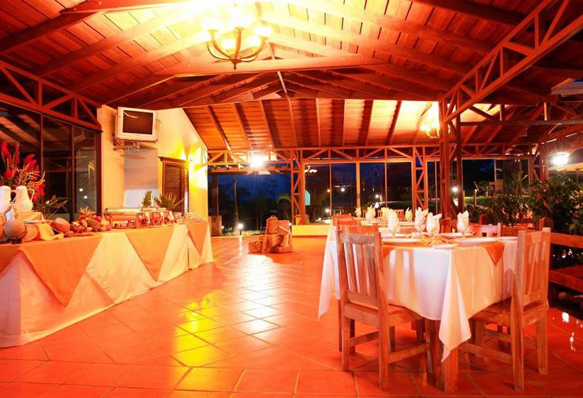 هتل Arenal Manoa Resort & Hot Springs