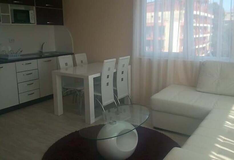 ホテル Bahami Residence