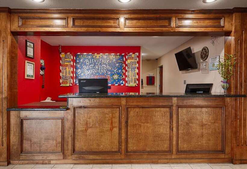 בית מלון כפרי Best Western Bayou Inn