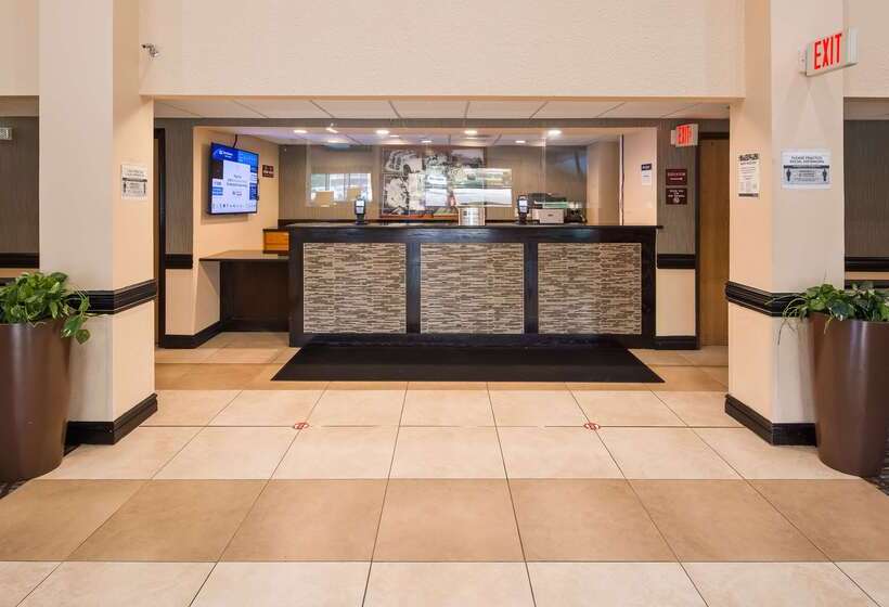 هتل Best Western Plus Newark/christiana Inn