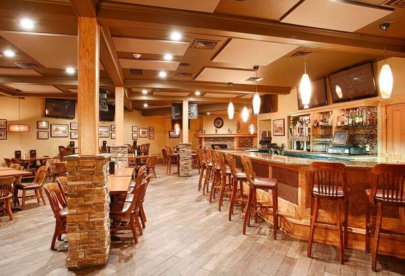 هتل Best Western Plus Ramkota