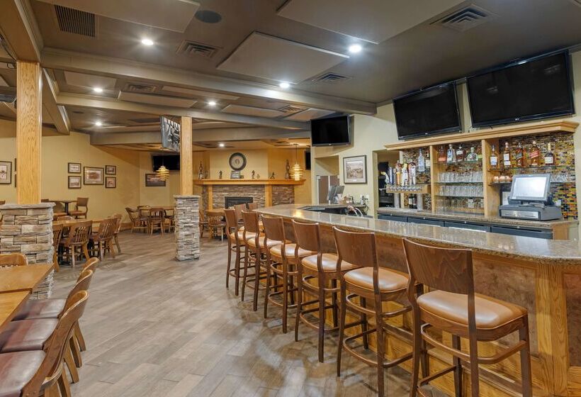 هتل Best Western Plus Ramkota