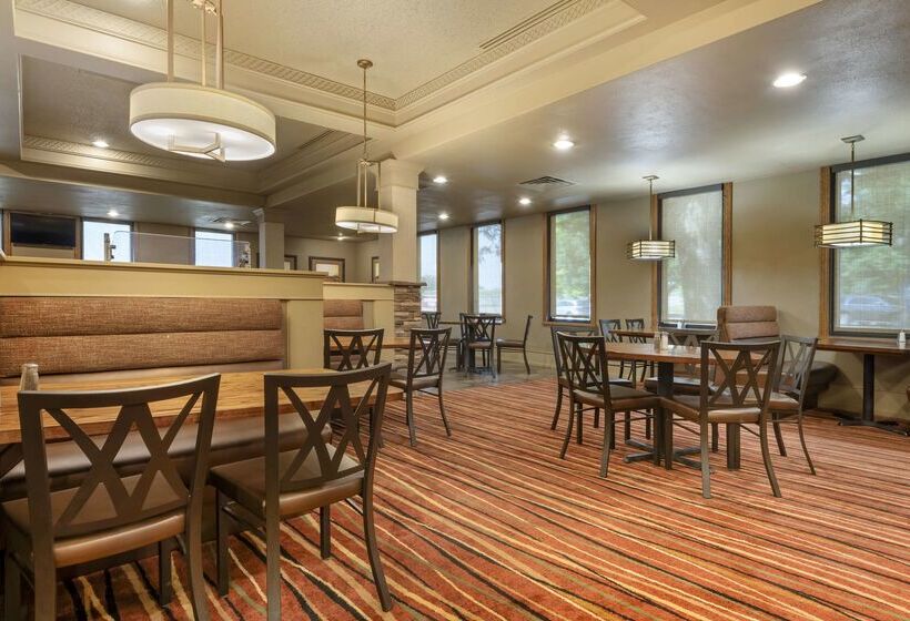هتل Best Western Plus Ramkota