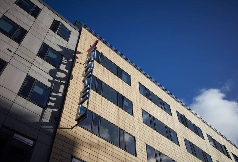 هتل Cabinn Aarhus