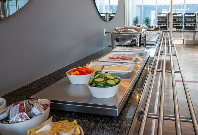 هتل Cabinn Aarhus