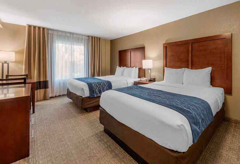 هتل Comfort Inn & Suites Ventura Beach