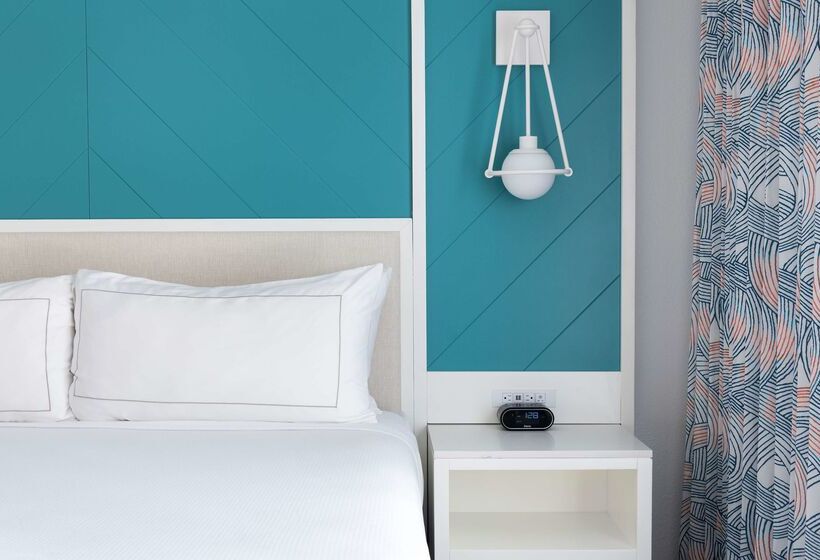 فندق Doubletree Suites By Hilton Naples