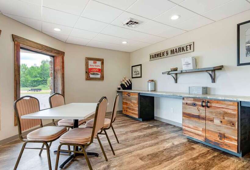 فندق Econo Lodge Lakeview