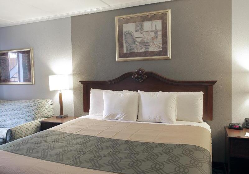 호텔 Econo Lodge Near The Domain   The Arboretum