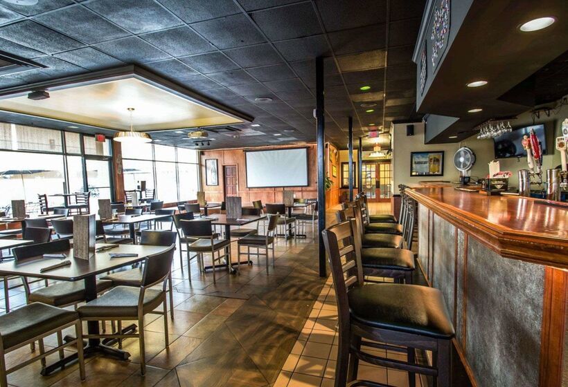 فندق Econo Lodge