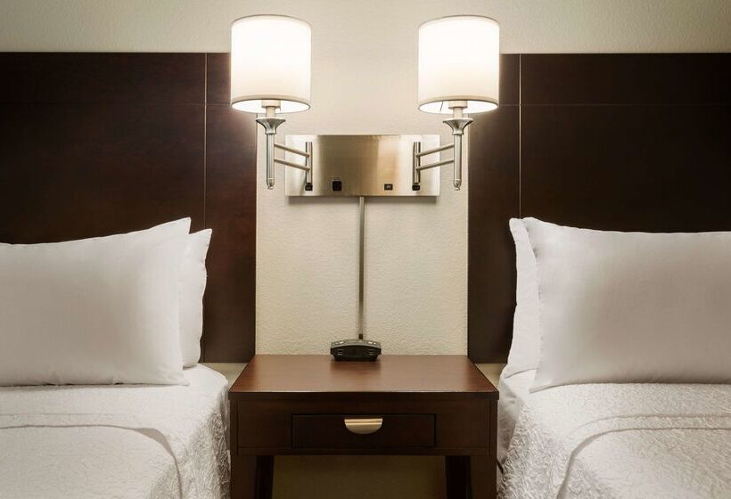 בית מלון כפרי Hampton Inn & Suites Phoenix Glendale Westgate