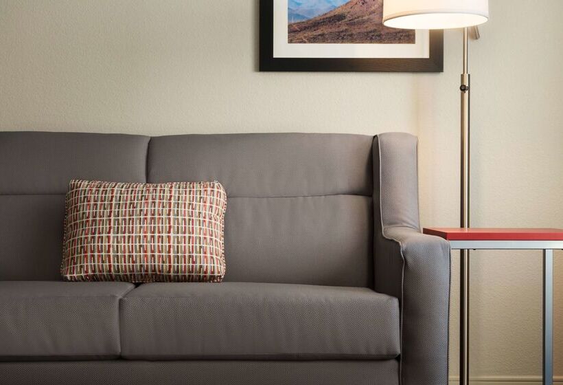 בית מלון כפרי Hampton Inn & Suites Phoenix Glendale Westgate