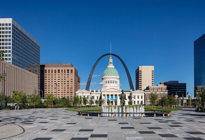فندق Hyatt Regency Saint Louis At The Arch