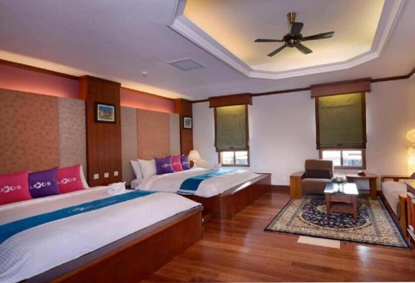 هتل Lexis Port Dickson