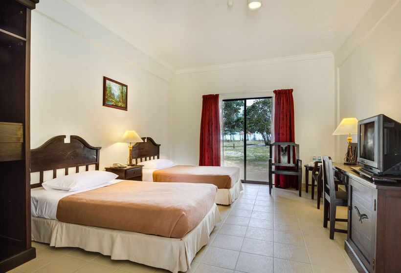 فندق eRYA by Suria Merang Holiday Park