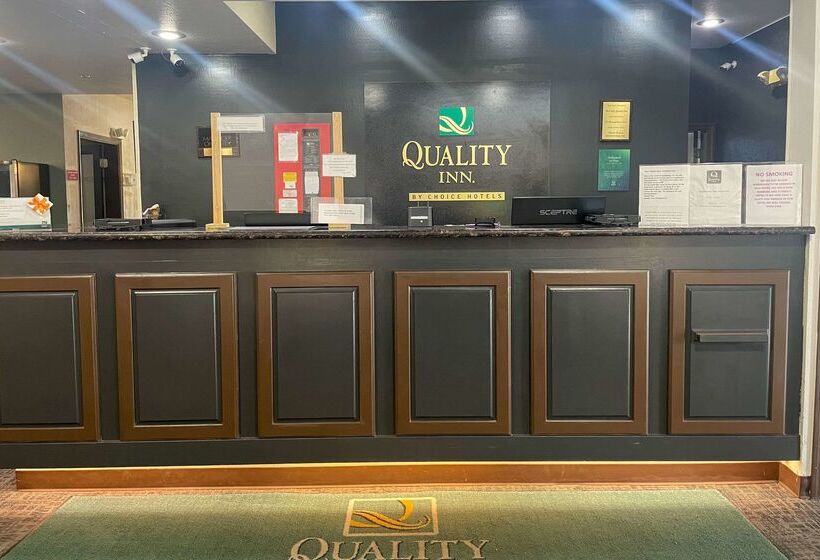 فندق Quality Inn