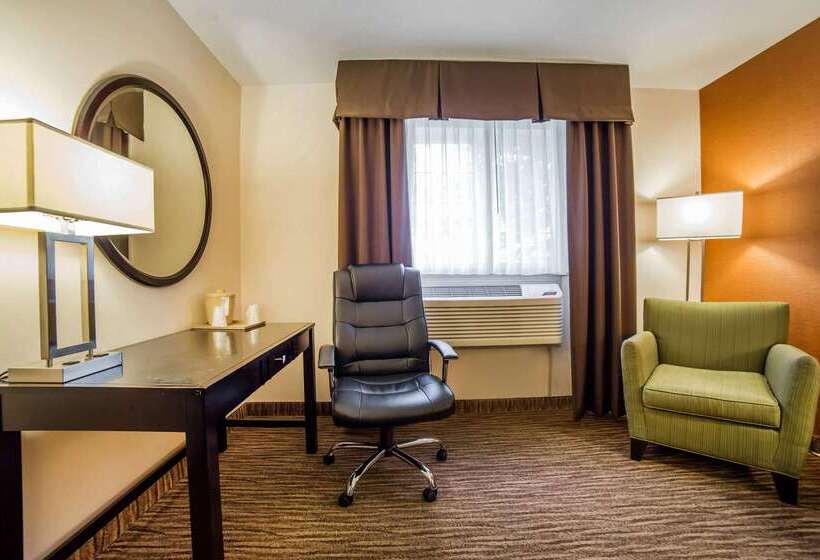 فندق Quality Inn