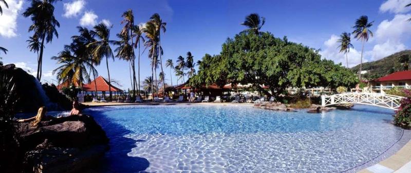 هتل Radisson Grenada Beach Resort