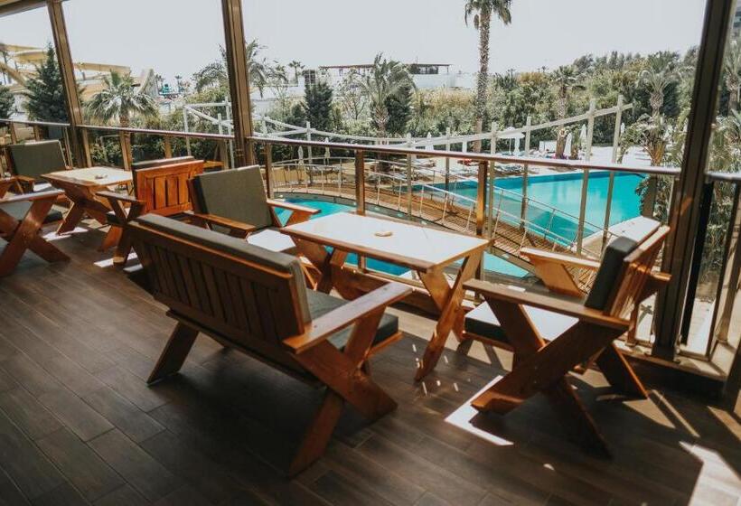 هتل Saturn Palace Resort   All Inclusive