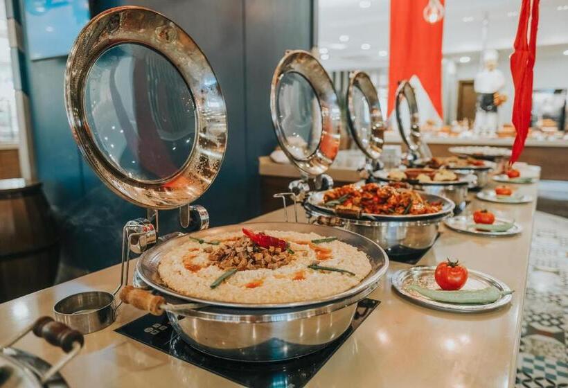 هتل Saturn Palace Resort   All Inclusive