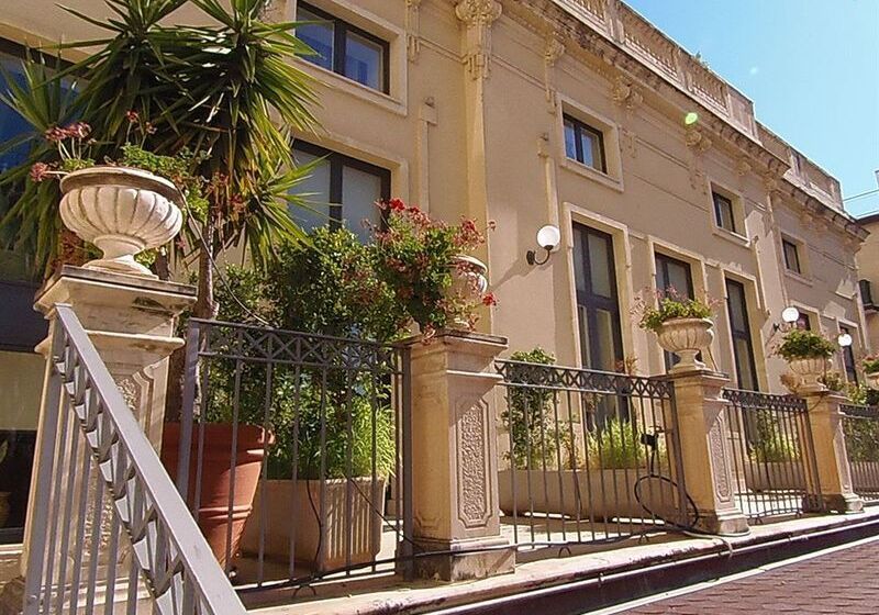 هتل Villa Cibele