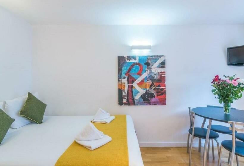 Hyde Park Executive Apartments