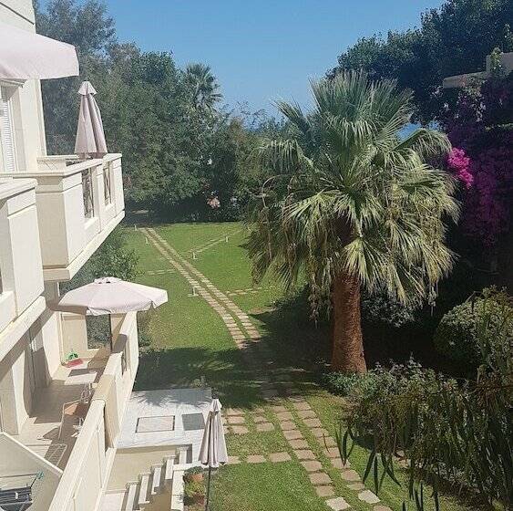 Marita's Apartments