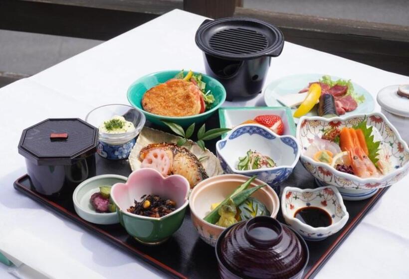 旅館 Green Spa Tsutsuga