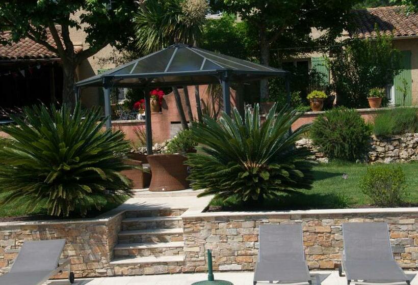צימר Bastide De L'avelan
