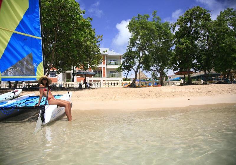 هتل Bay Gardens Beach Resort & Spa