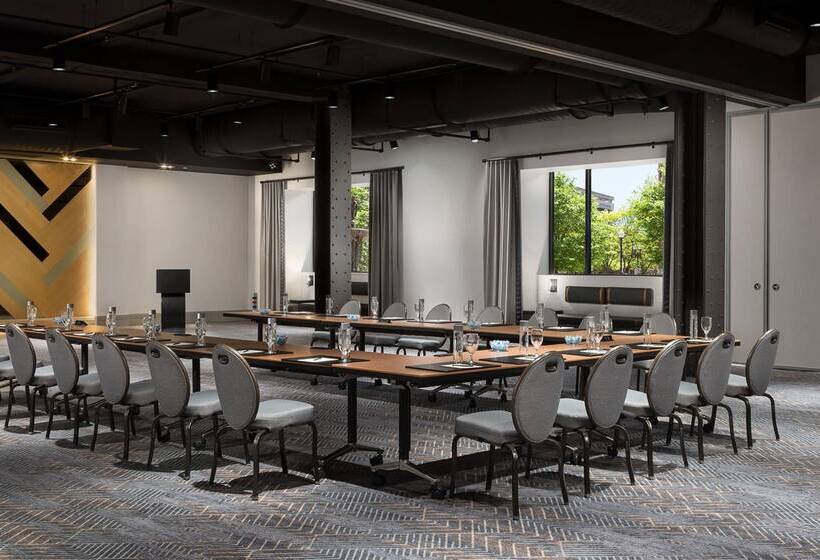 בית מלון כפרי Hilton Boston Park Plaza