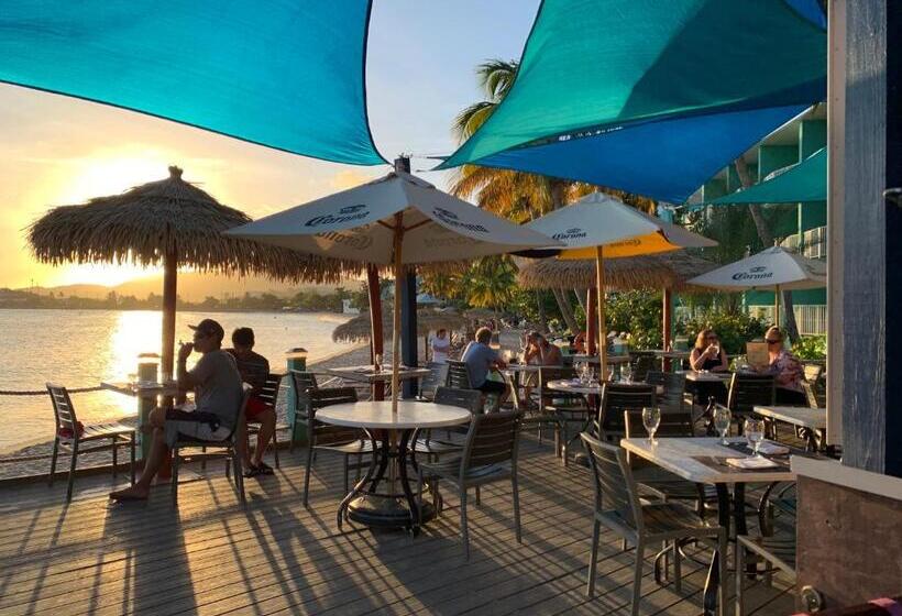 هتل Emerald Beach Resort