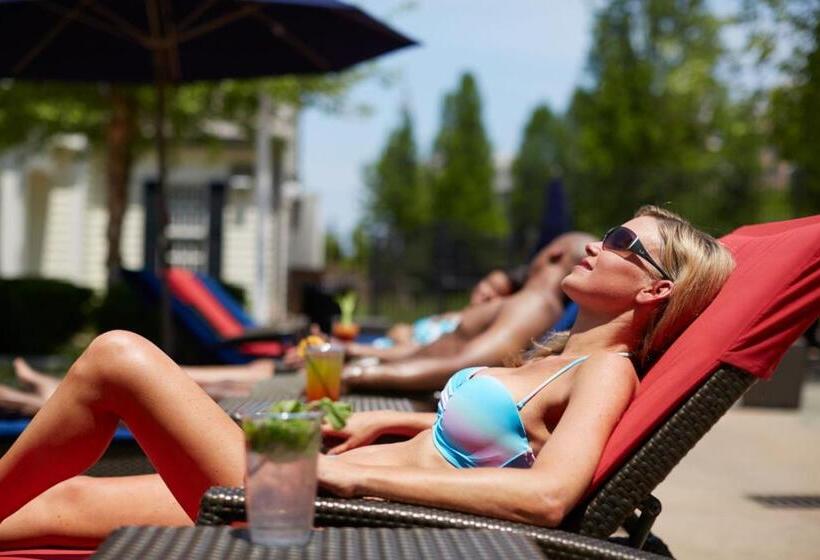 هتل Gaylord National Resort & Convention Center