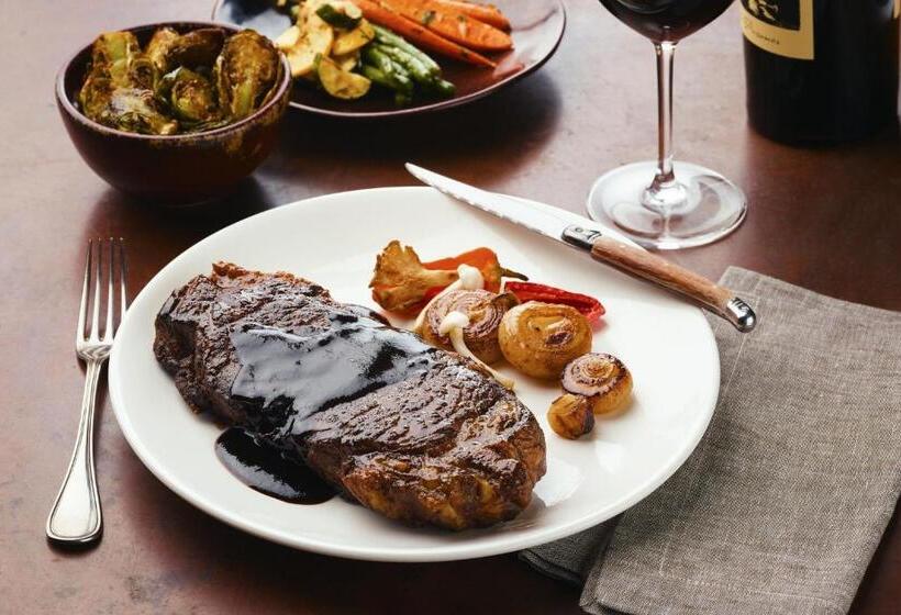 هتل Gaylord National Resort & Convention Center