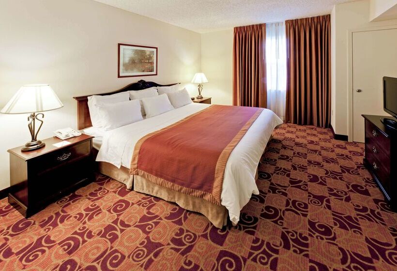 هتل Hawthorn Suites By Wyndham Louisville East