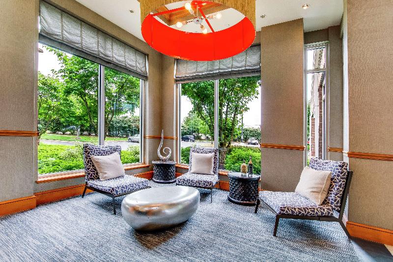 هتل Hilton Garden Inn Louisville Airport