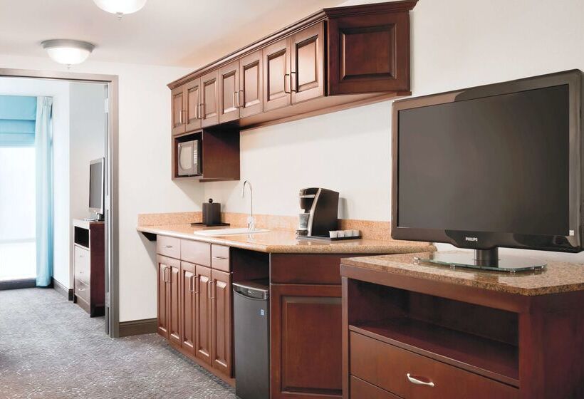 בית מלון כפרי Hilton Garden Inn Worcester