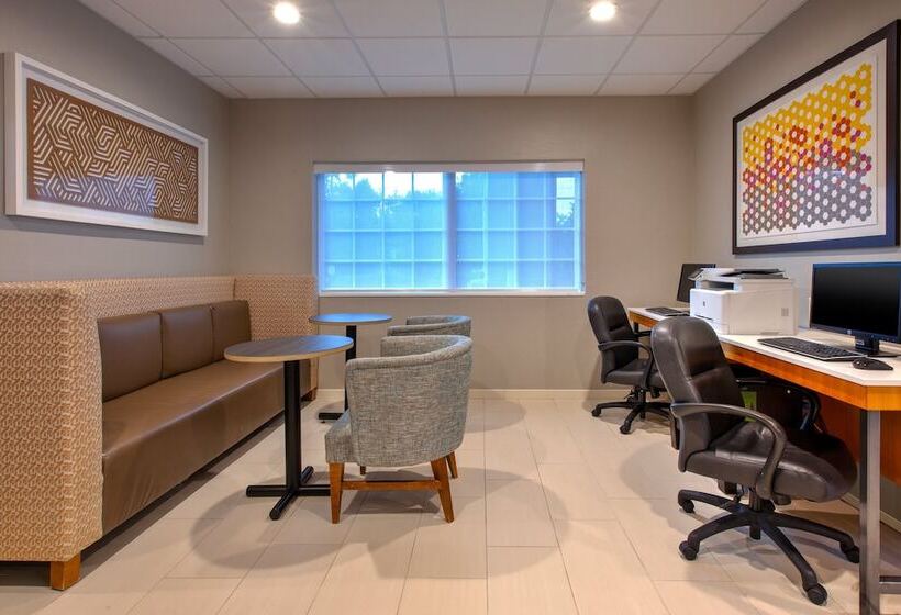 هتل Holiday Inn Express Absecon Atlantic City Area, An Ihg