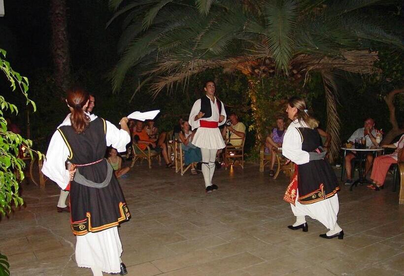 ホテル Ipsos Beach