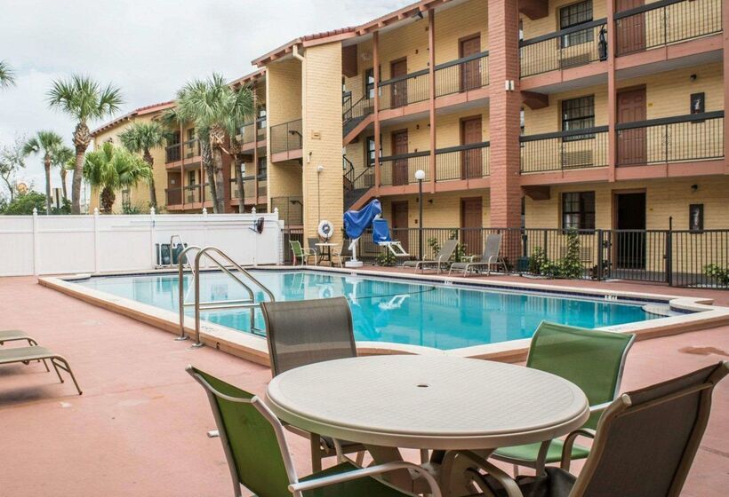 فندق Rodeway Inn Near Ybor City  Casino