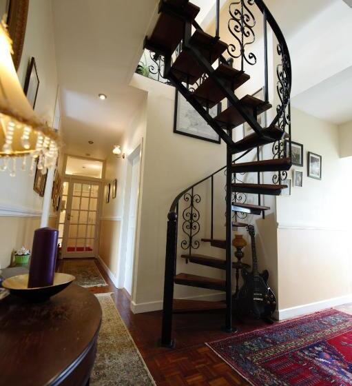 فندق Sea Breeze Bed And Breakfast