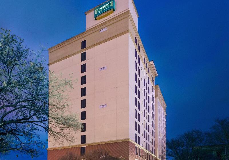 هتل Staybridge Suites San Antonio Downtown Convention Center, An Ihg