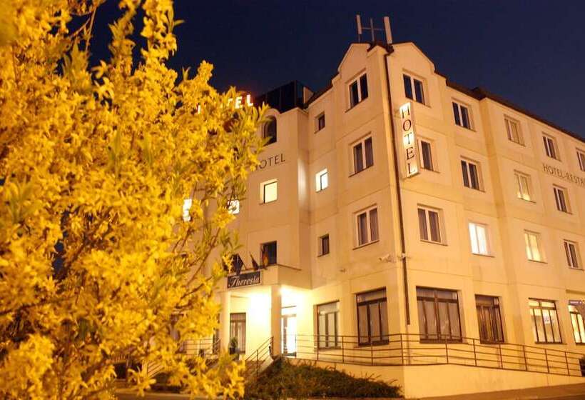 هتل Theresia