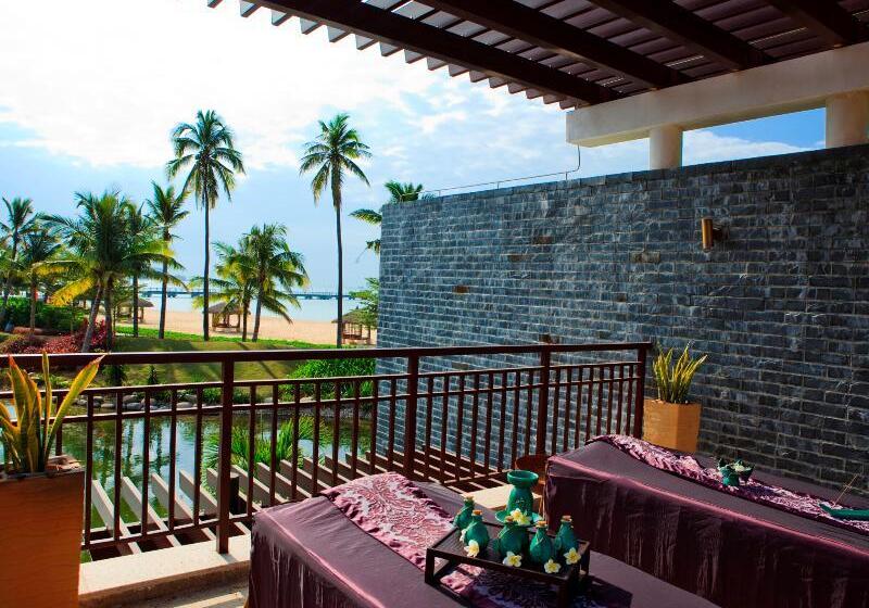 בית מלון כפרי Banyan Tree Sanya