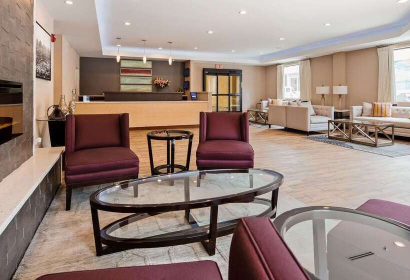Best Western Plus Hotel At The Convention Center