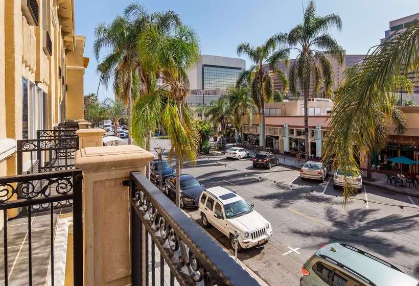 Best Western Plus Hotel At The Convention Center